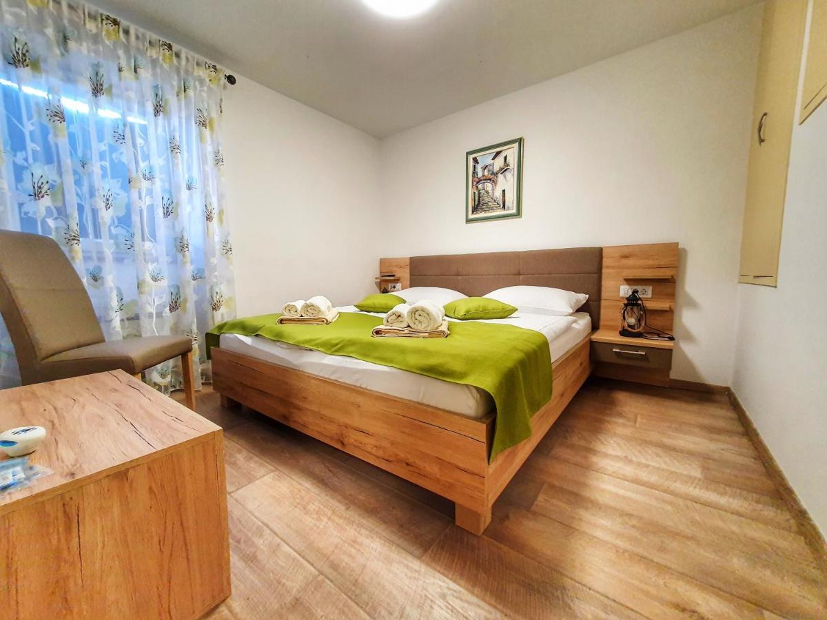 Veleniki ベッド ＆ ブレックファースト ダニエラ Bed & Breakfast エクステリア 写真