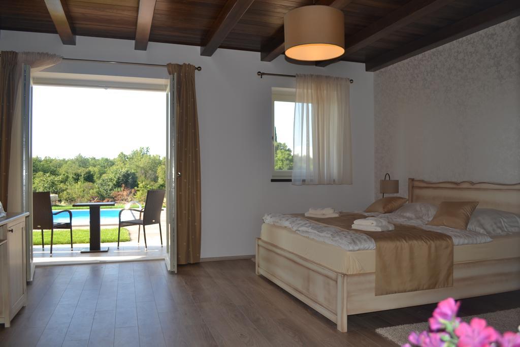 Veleniki ベッド ＆ ブレックファースト ダニエラ Bed & Breakfast 部屋 写真